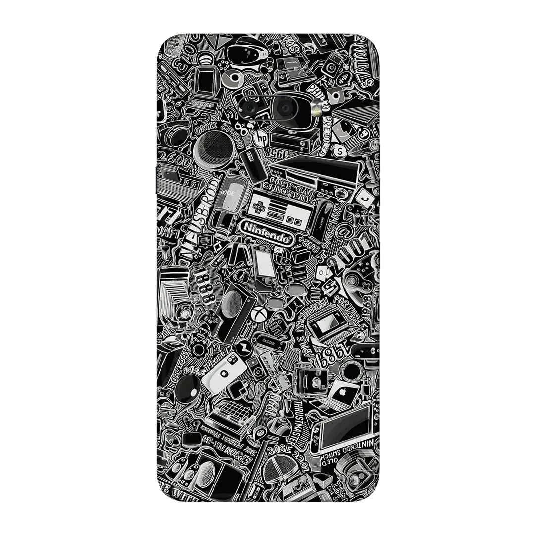 Preload Full Back / Tech Camo Dark