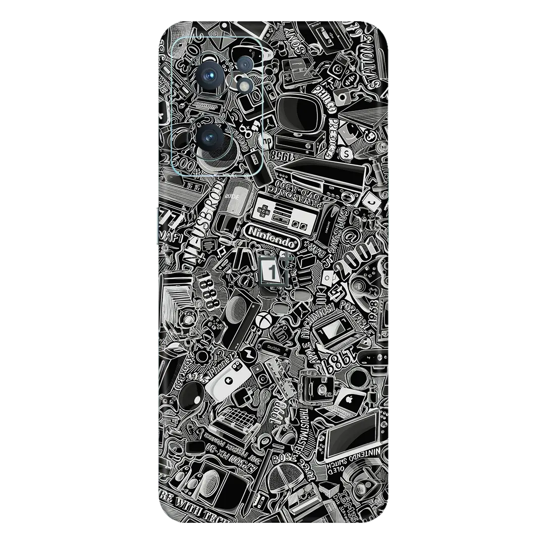 Preload Full Back / Tech Camo Dark